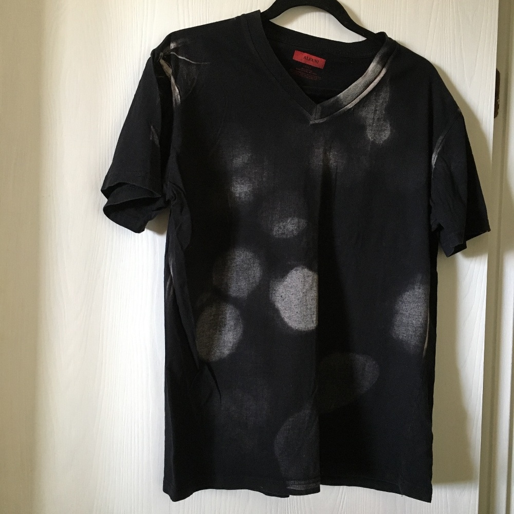 Alfani men's black cotton V-neck T-shirt. Size L.